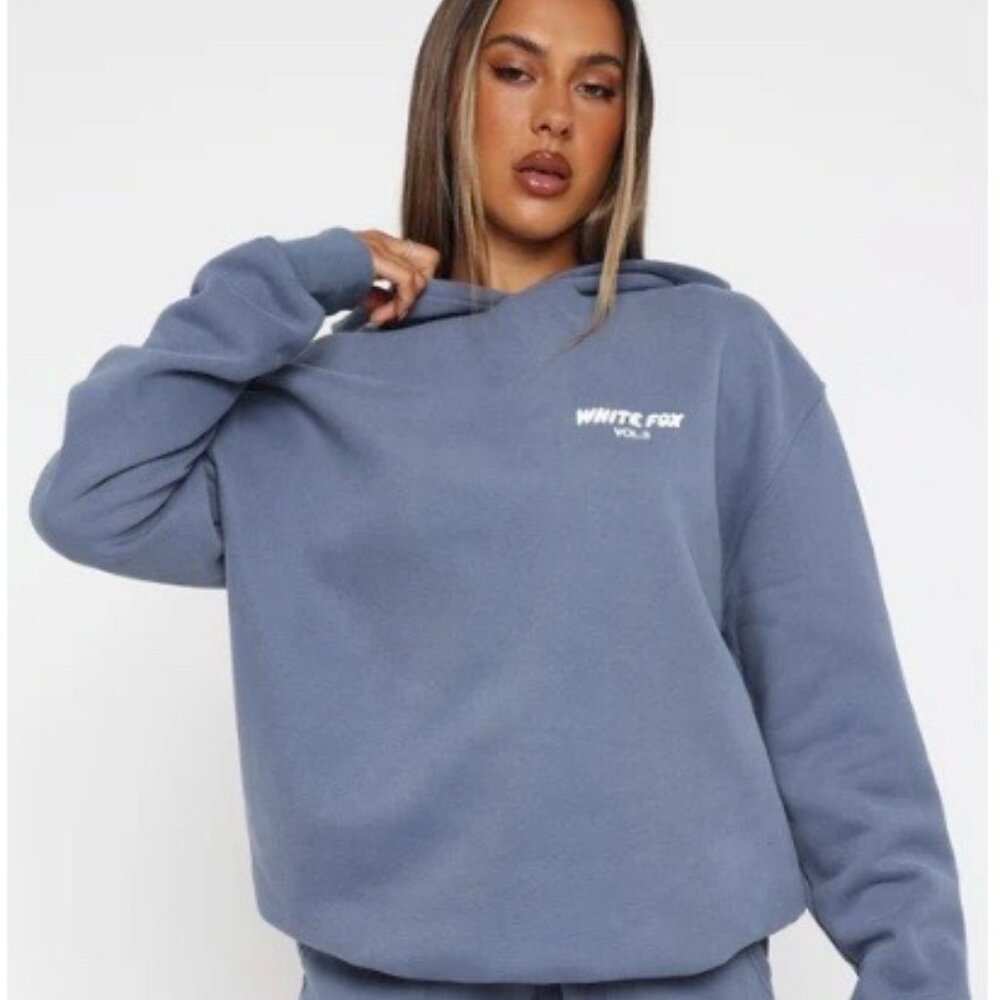 NWT White Fox Offstage Hoodie